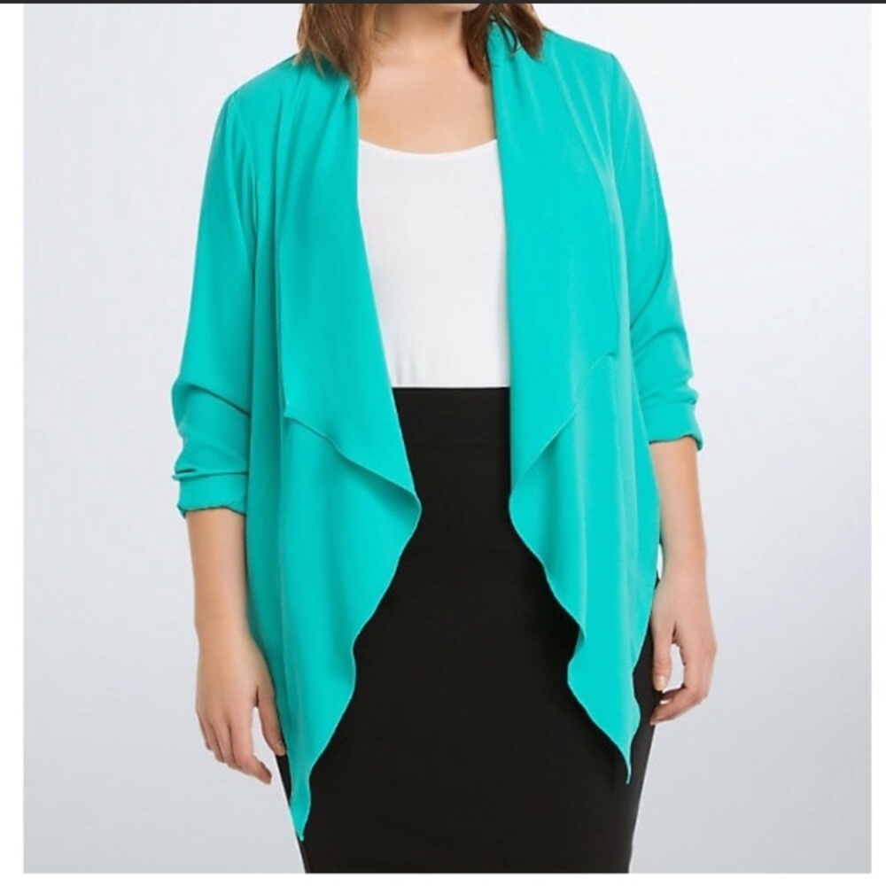 Torrid crepe blazer size 2